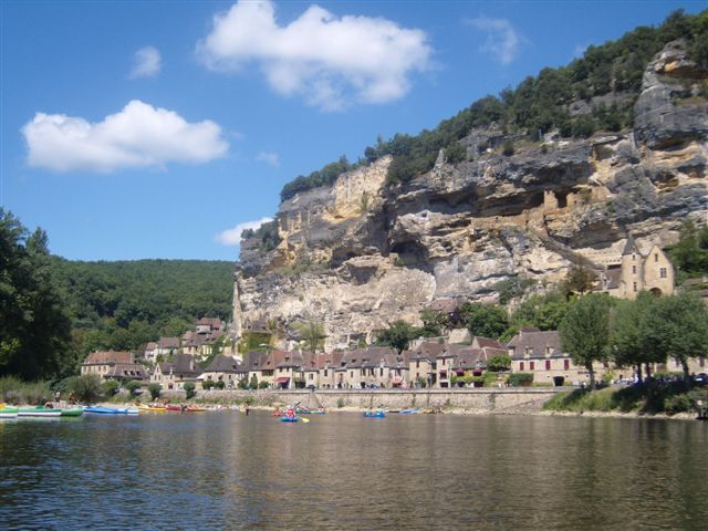 Kano Dordogne 8.jpg Kano Dordogne 8.jpg